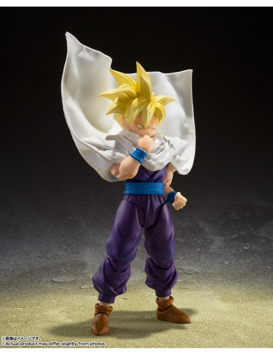 Gohan SSJ S.H.Figuarts The Fighter Who Surpassed Goku Dragon Ball Z Bandai
