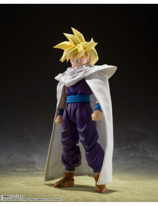 Gohan SSJ S.H.Figuarts The Fighter Who Surpassed Goku Dragon Ball Z Bandai