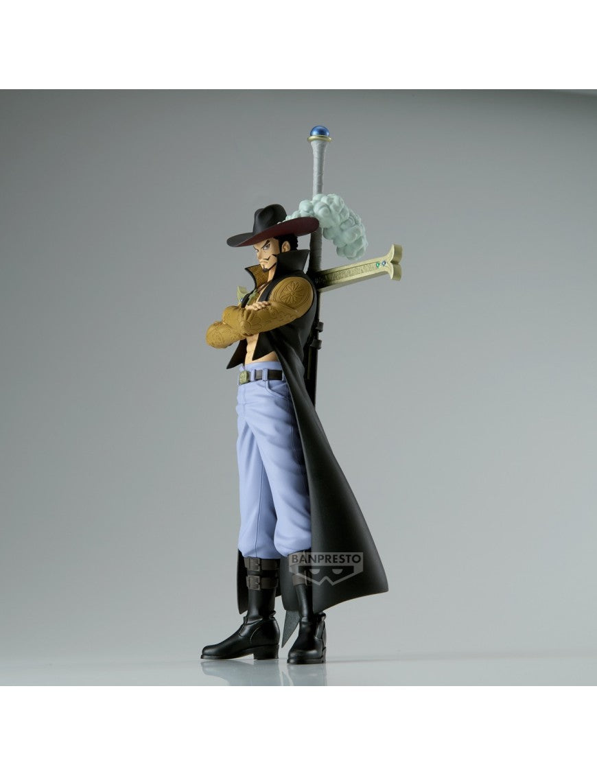 Dracule Mihawk DXF Extra The Grandline Series One Piece Bandai